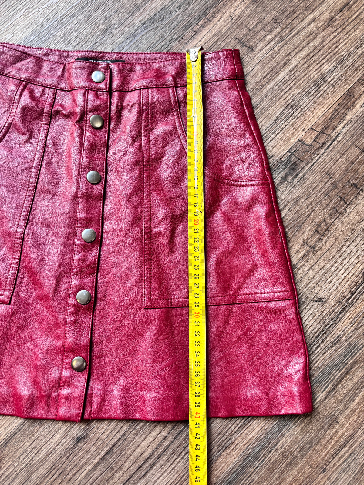 Vintage Faux Leather Button Skirt – Bordeaux
