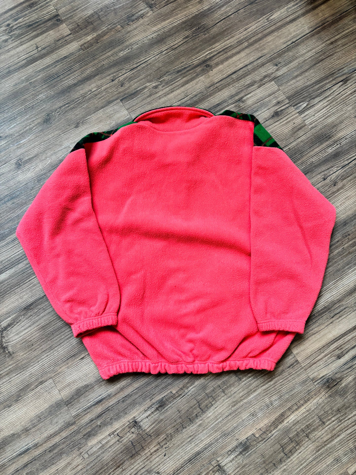 Cozy Fleece mit coolen Farben