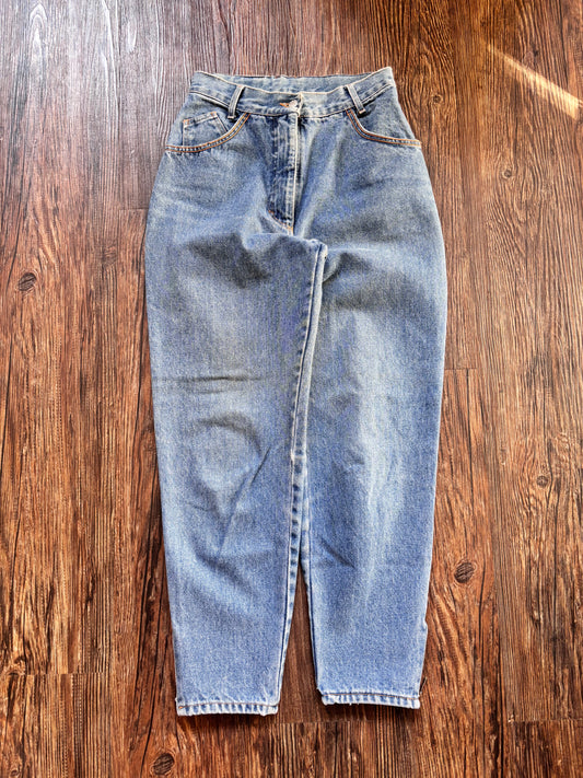 Vintage High Waist Mom Jeans – Mid Blue