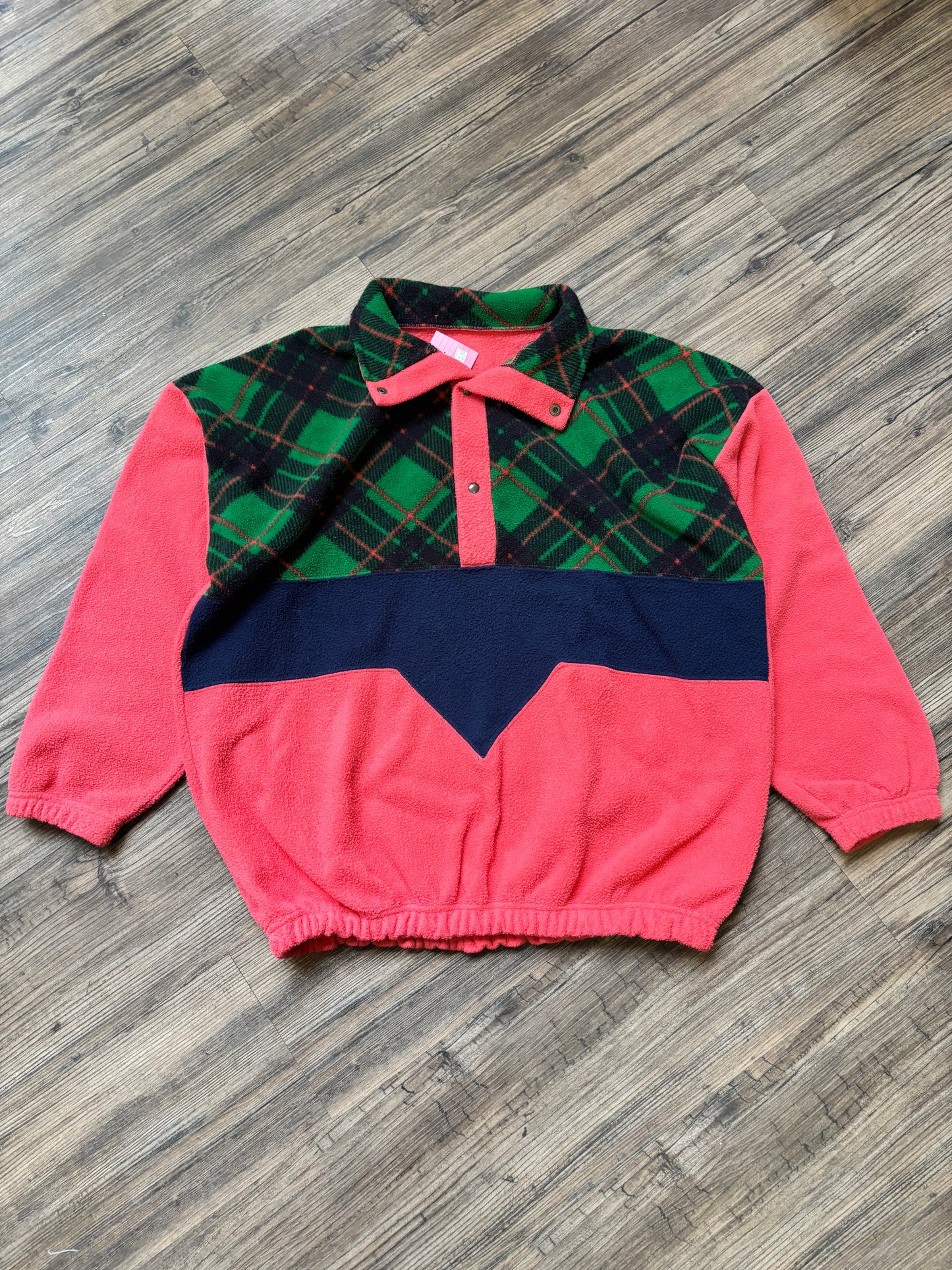 Cozy Fleece mit coolen Farben