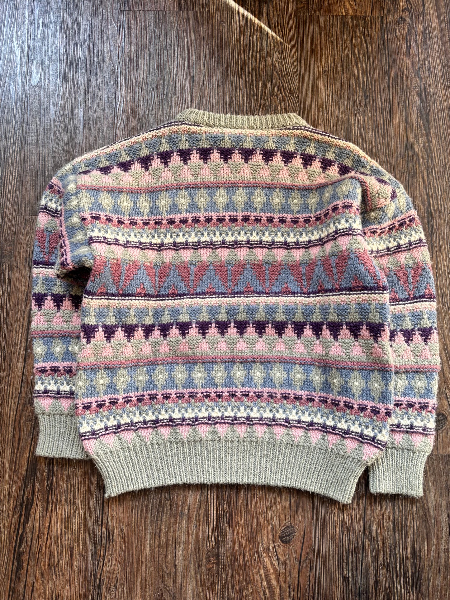 Vintage MacDuff Wool Sweater – Made in Scotland