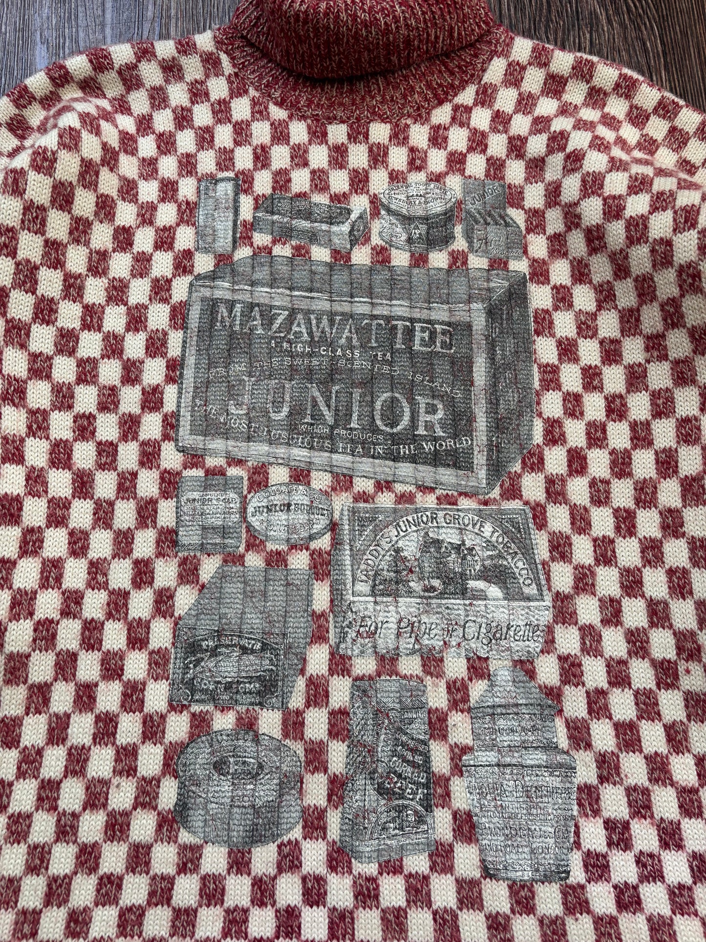 Vintage Checkerboard Rollkragenpullover – Bordeaux