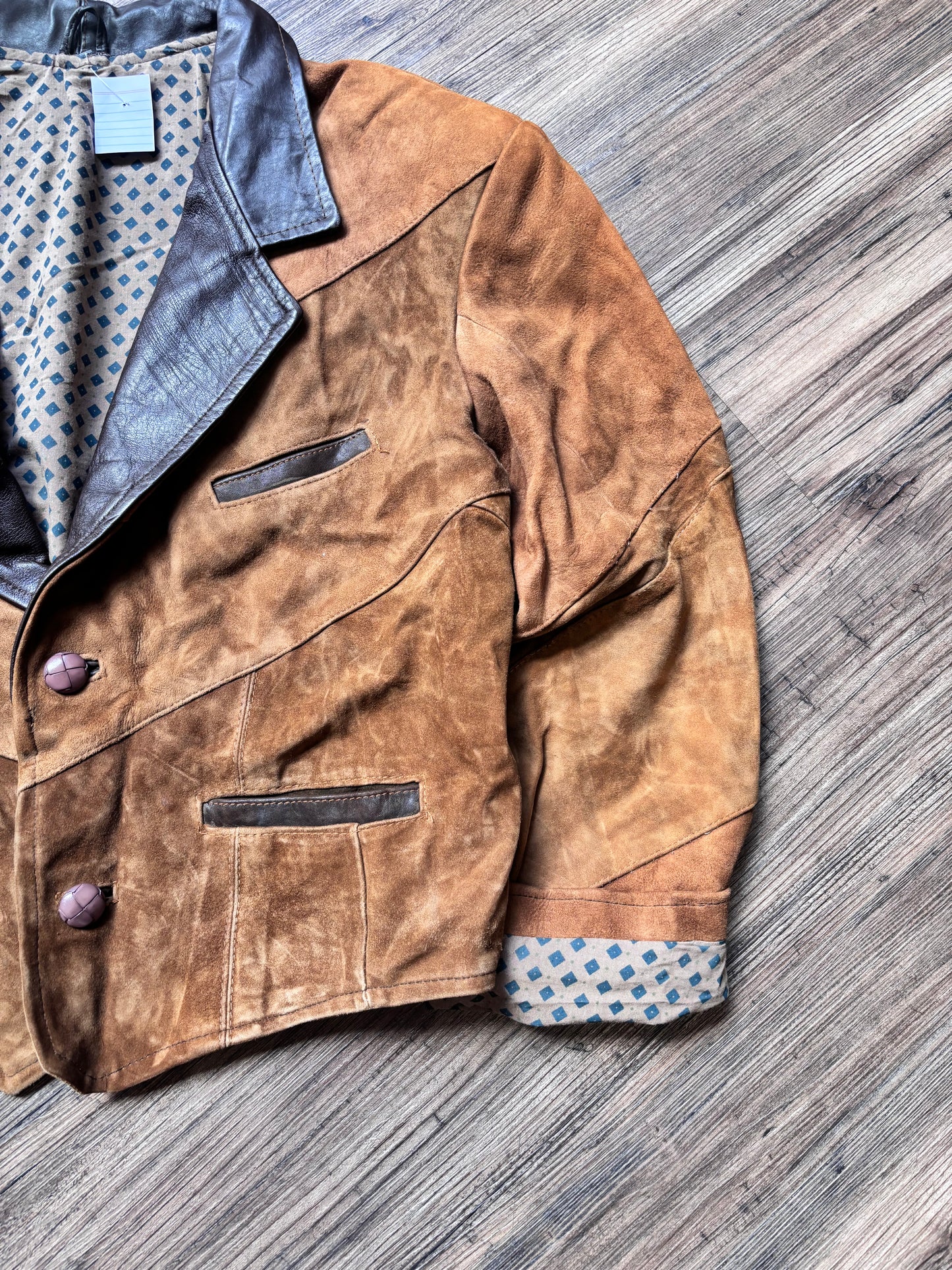 Vintage 80s Suede Tuxedo Jacket – Beige & Brown